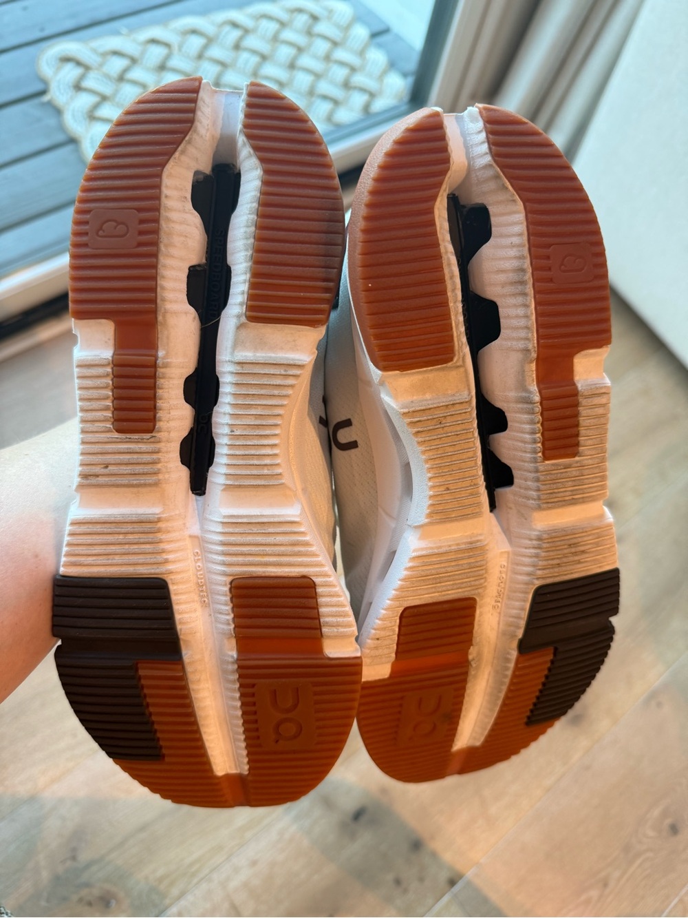 On Cloudnova 2 sneakers in Ice Huckleberry size 8.5 excellent condition - Picture 10 of 12